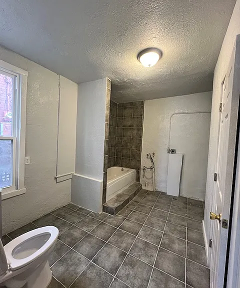 629 Prospect St — Photo 2