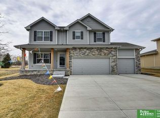 5708 N 154th Ave, Omaha, NE 68116
