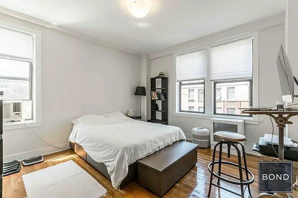 Rented by Bond New York | media 10