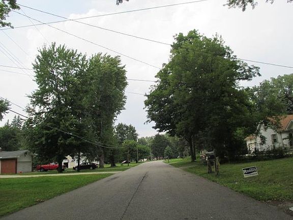 3rd image of 23407 Plum Hollow St
