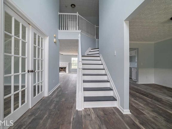 5th image of 3896 Cove Top Ct