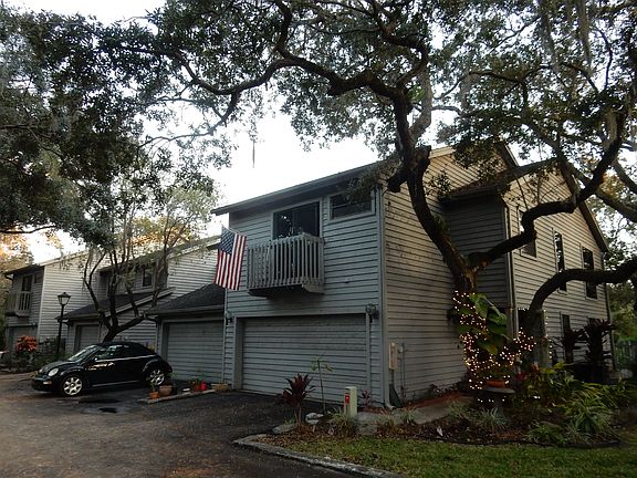 3rd image of 2005 Arbor Dr