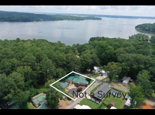 227 Duncan Dr, Springville, TN 38256