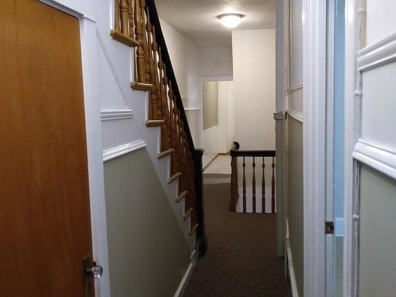 2nd flr hallway