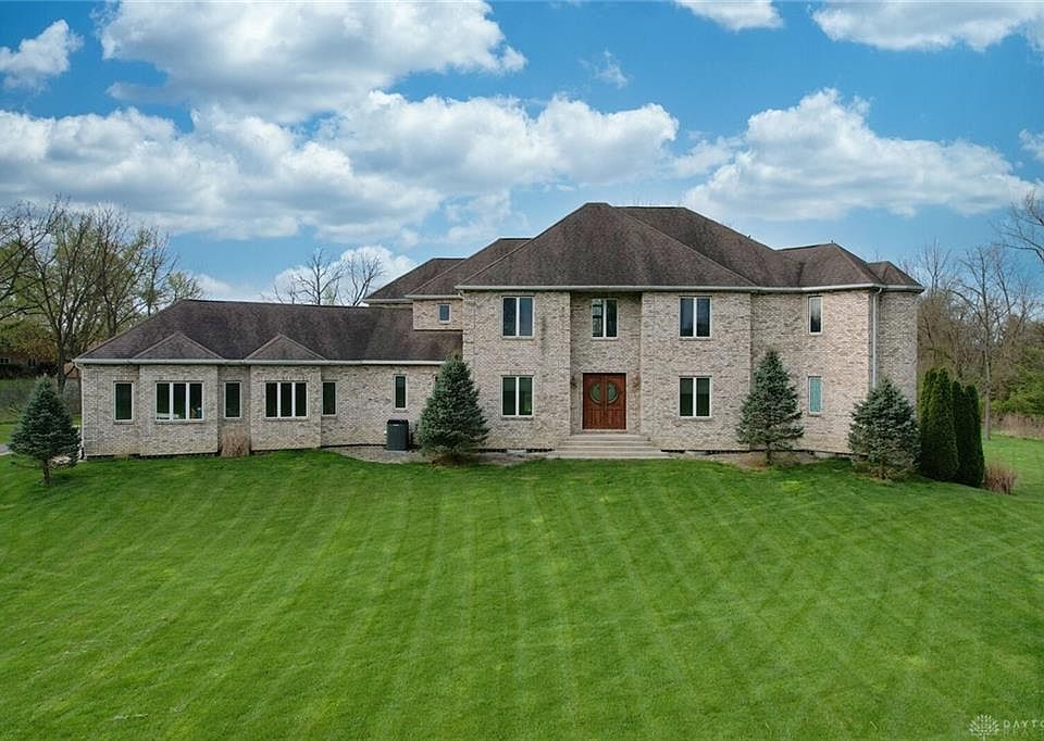 1st image of 2495 Clare Dr