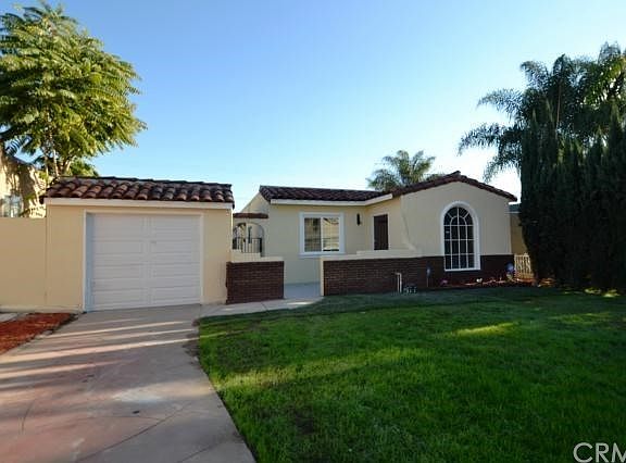 3rd image of 1310 N Huntington Blvd