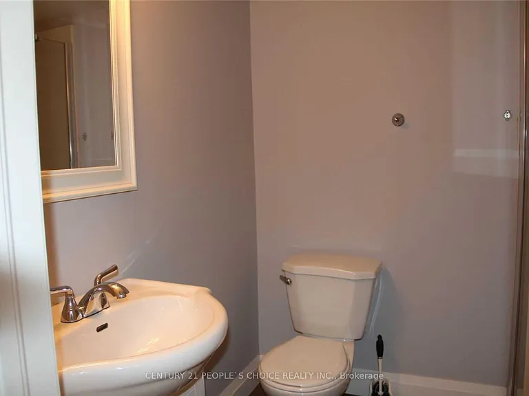 39 Meadowland Dr — Photo 15