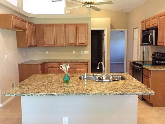 4th image of 1719 Bermuda Ct