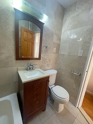 Rented by Peter R. Hungerford, LREB | media 20