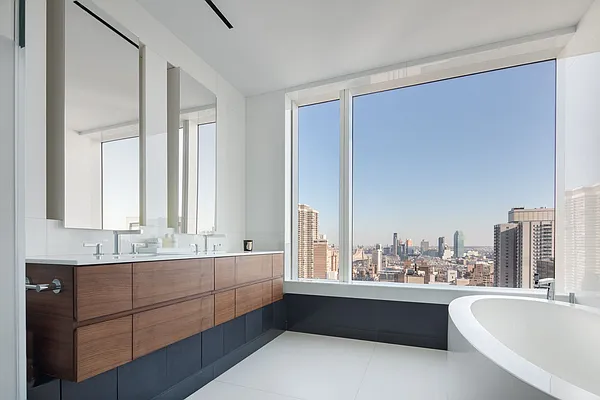 Sold by Stribling | media 11