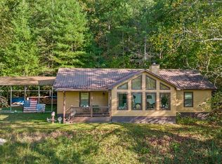 867 Haygood Rd, Mineral Bluff, GA 30559