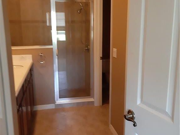 3rd image of 1371 Artesia Dr E Unit 402