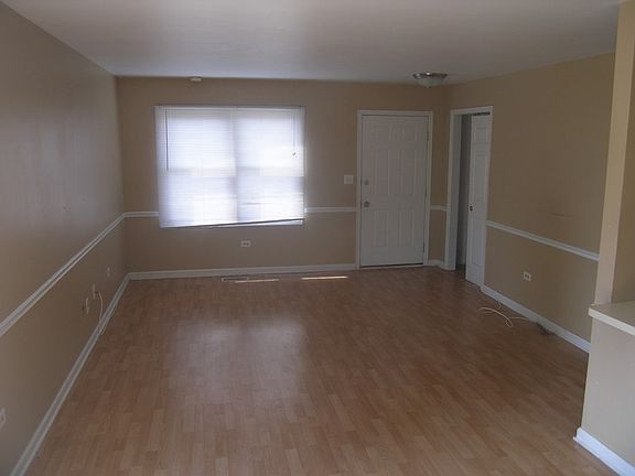 4th image of 2133 N Abbeywood Ct #136