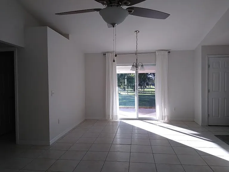 4210 SW 89th Ave — Photo 9