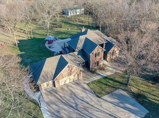 5500 SW Moundview Dr, Topeka, KS 66610