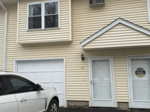 66 Atwood St APT 11, Plainville, CT 06062
