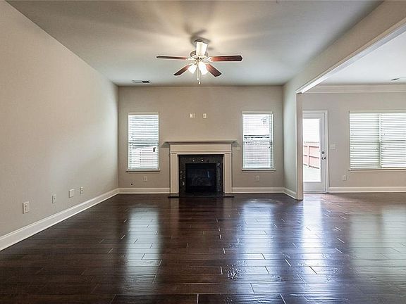 3rd image of 2595 Gloster Mill Dr