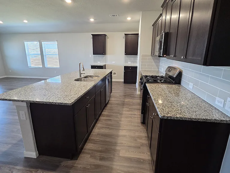 5415 Tallgrass Blvd — Photo 24