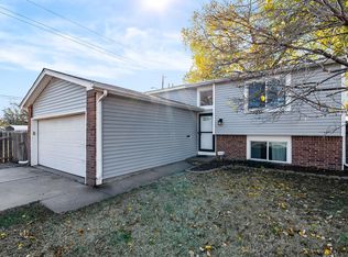 2503 W Sunnybrook Ln, Wichita, KS 67217