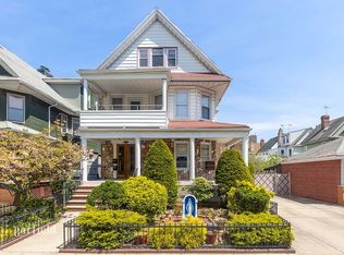 247 E 3rd St, Brooklyn, NY 11218