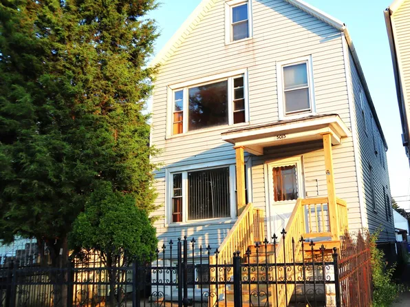 5015 W 31st St, Cicero, IL 60804