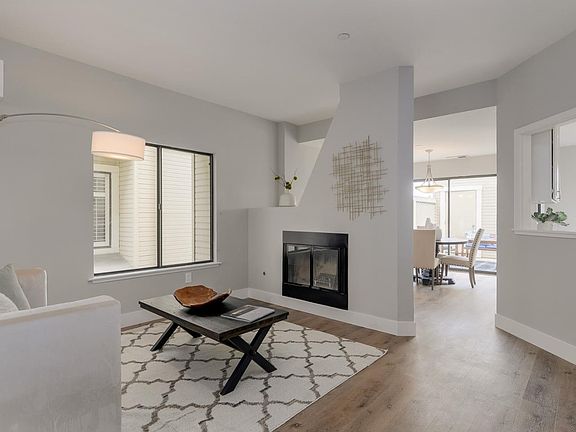 5th image of 947 La Mesa Ter Unit E