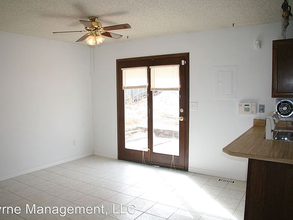 4th image of 6485 Lange Dr