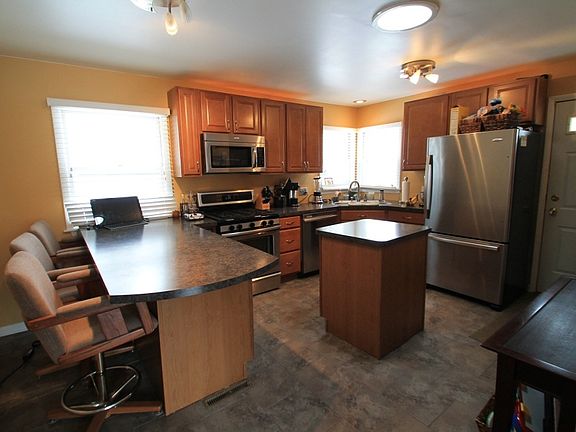 4th image of 6329 Upper 48th St N