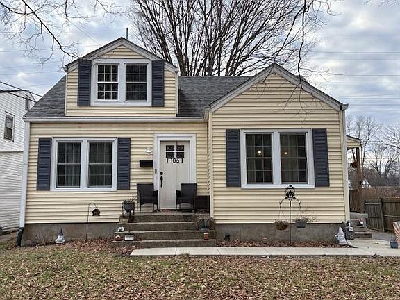 2nd image of 106 Linden Ave