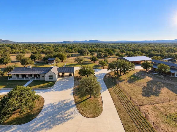 355 French John Crk, Buchanan Dam, TX 78609
