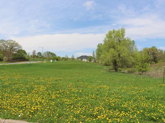 4th image of 1780 River Shore Dr