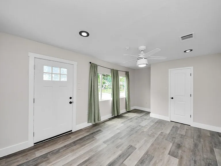 5903 Belneath St #A — Photo 16