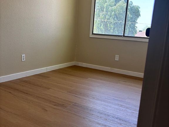 3rd image of 4269 N 68TH Drive