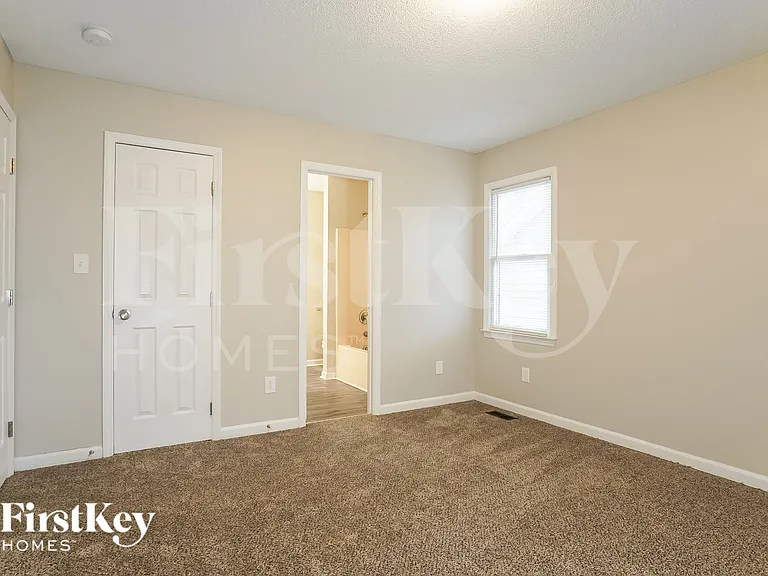 1916 Ranch Mill Cir — Photo 10