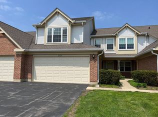 2326 Highland Ct, Schaumburg, IL 60194