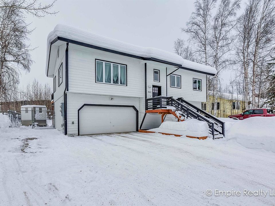 1st image of 462 Carlton Dr