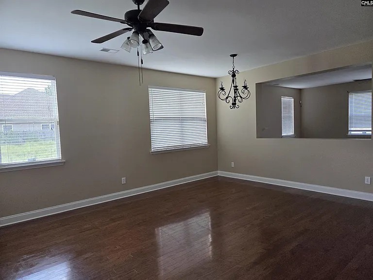 422 Indigo Ridge Dr — Photo 2