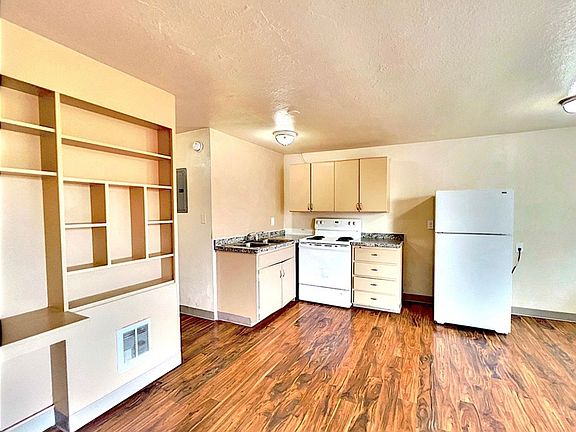 5th image of 1740 N 5th Ave #A2