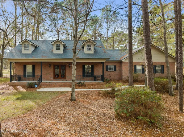87 Fairlake Cir, Hattiesburg, MS 39402
