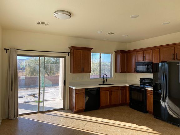 2nd image of 34452 N Mirandesa Dr