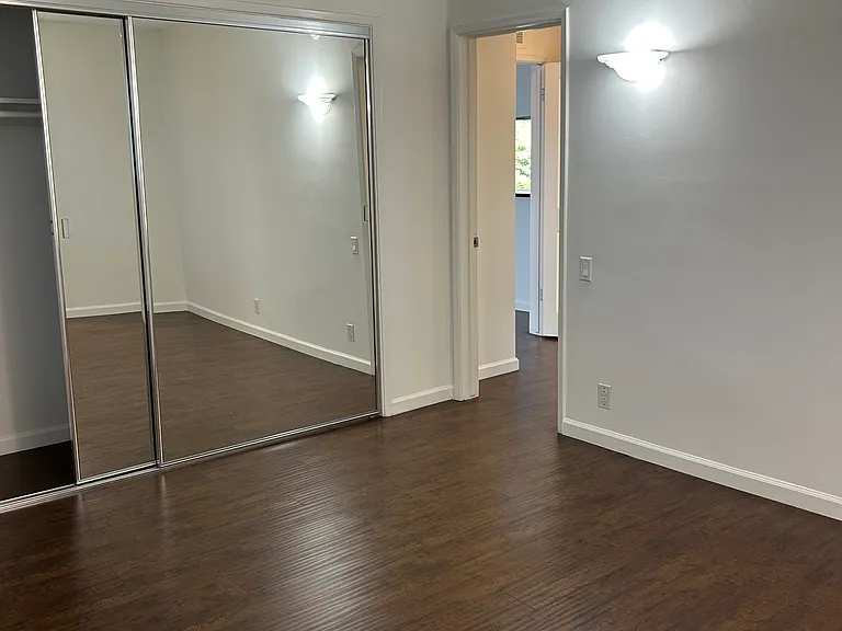 1339 Federal Ave #7 — Photo 6