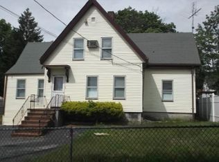 21 Williams Pl, Brockton, MA 02301