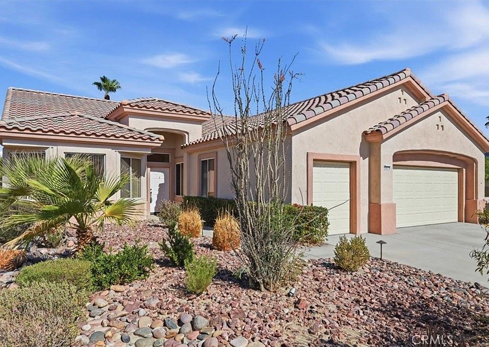 1st image of 39375 Falconwood Ct