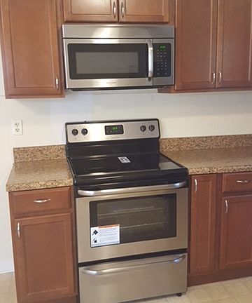 Stainless steel range and Microwave