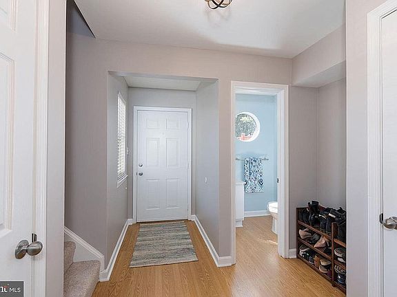 4th image of 6114 Rocky Way Ct