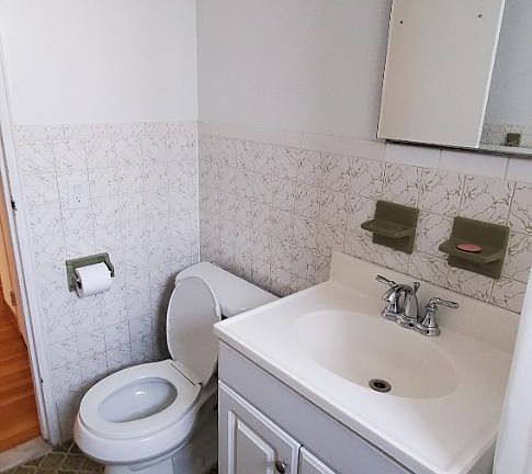 5th image of 397 Kamena St #A5