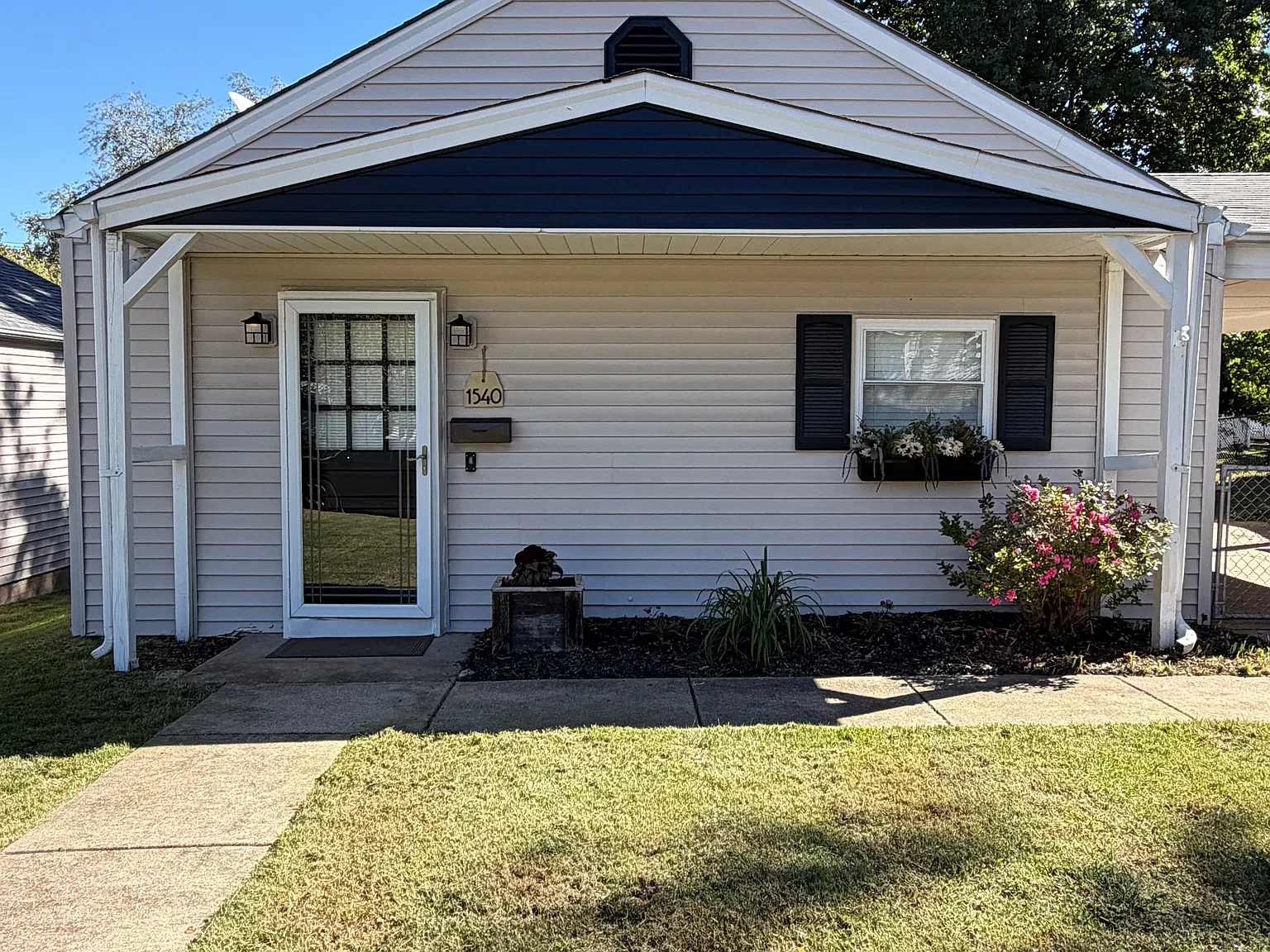 2 bed, 672 sqft, $1,650 — Photo 3
