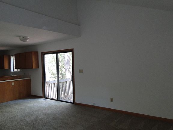 2nd image of 1521 Partridgeberry Rd #B