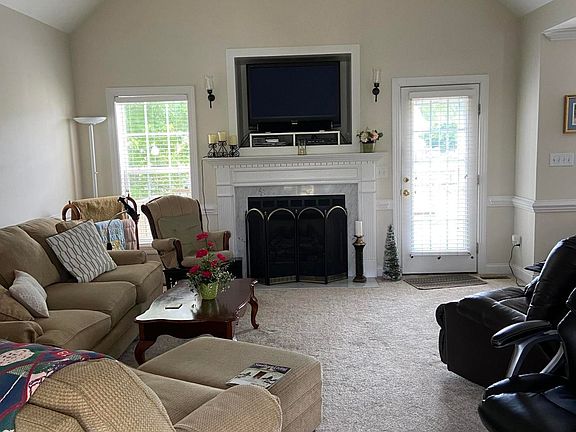 2nd image of 2506 Dunwoody Ct