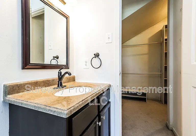 806 Gregorys Way — Photo 14